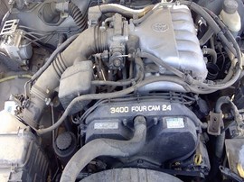 2004 TOYOTA TACOMA, GOLD, SR5, EXTD CAB, 3.4L, MT 4WD.  Z25967